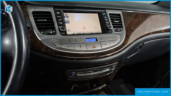 HYUNDAI GENESIS BH 380 LUXURY