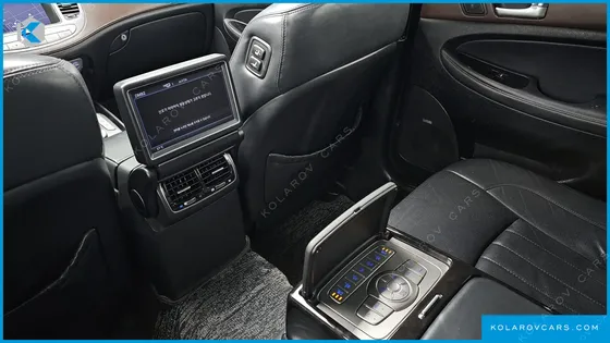 HYUNDAI GENESIS BH 380 ROYAL