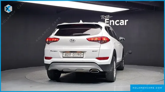 HYUNDAI TUCSON DIESEL 1.7 2WD
