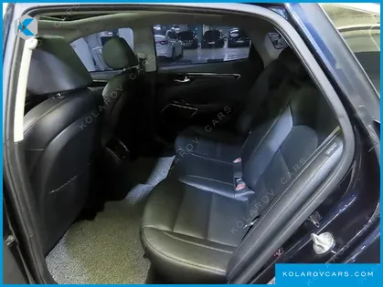 KIA K7 3.0 LPI LUXURY (RENTAL CAR)