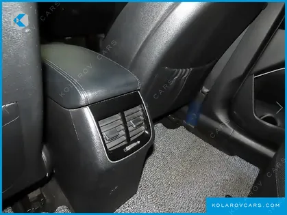 KIA K7 3.0 LPI LUXURY (RENTAL CAR)