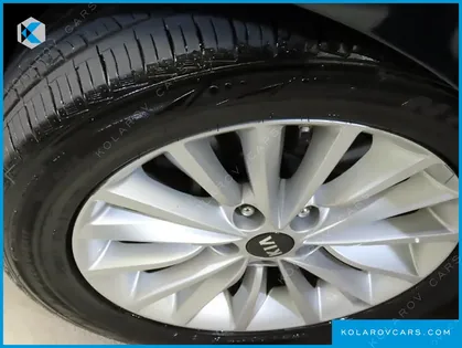 KIA K7 3.0 LPI LUXURY (RENTAL CAR)