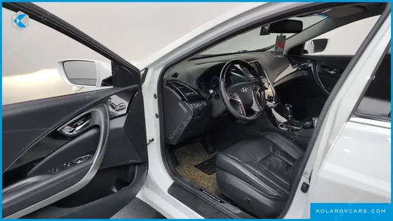 HYUNDAI GRANDEUR LPG HG300 EXECUTIVE