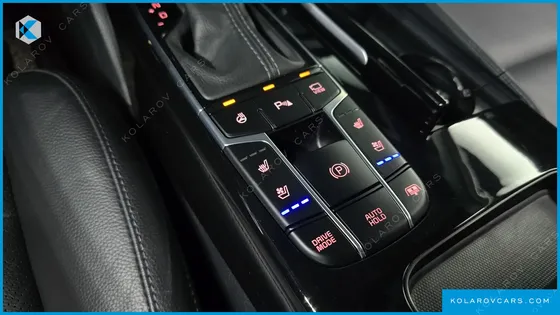KIA K7 3.0 LPI  NOBLESSE(DISABLED)