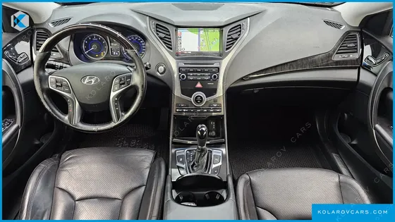 HYUNDAI GRANDEUR LPG HG300 MODERN