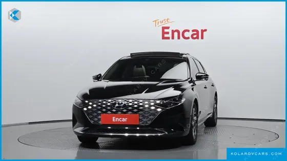HYUNDAI GRANDEUR LE BLANC