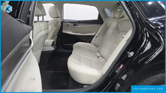 HYUNDAI GRANDEUR LE BLANC