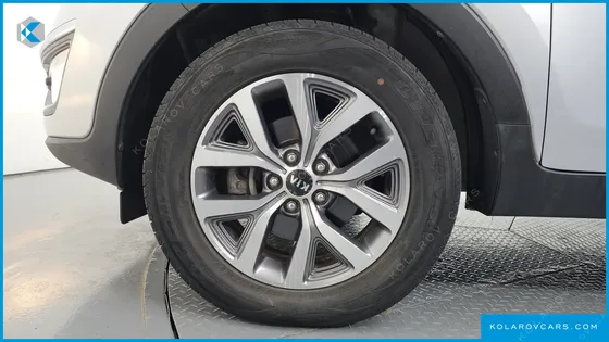 KIA SPORTAGE DIESEL 2WD LUXURY