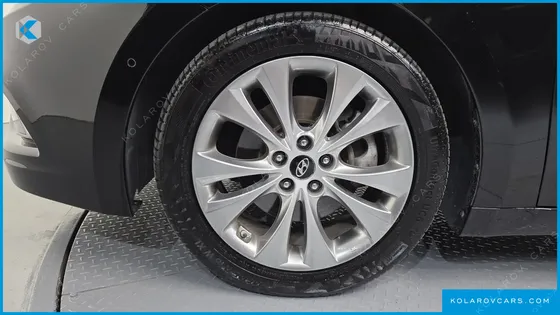 HYUNDAI GRANDEUR HG300 NOBLE