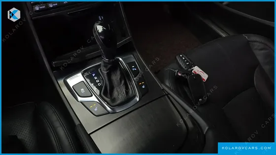 HYUNDAI GRANDEUR HG240 MODERN