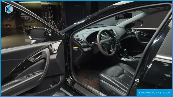 HYUNDAI GRANDEUR HG240 MODERN