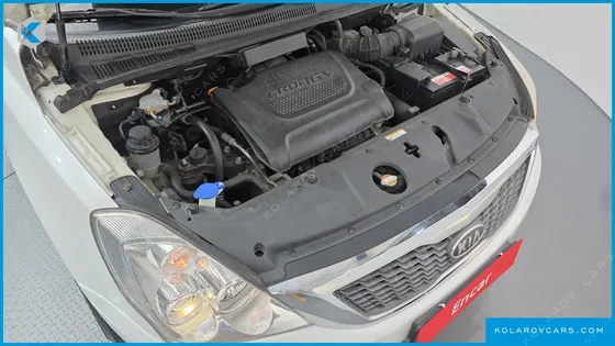 KIA CARNIVAL NEW CARNIVAL GLX
