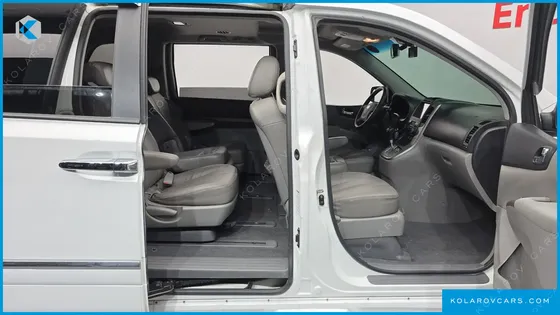 KIA CARNIVAL NEW CARNIVAL GLX