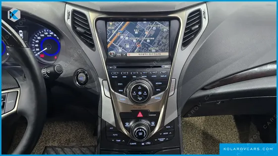 HYUNDAI GRANDEUR HG300 PREMIUM