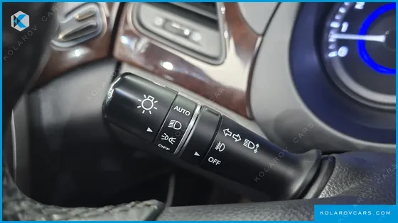 HYUNDAI GRANDEUR HG300 PREMIUM
