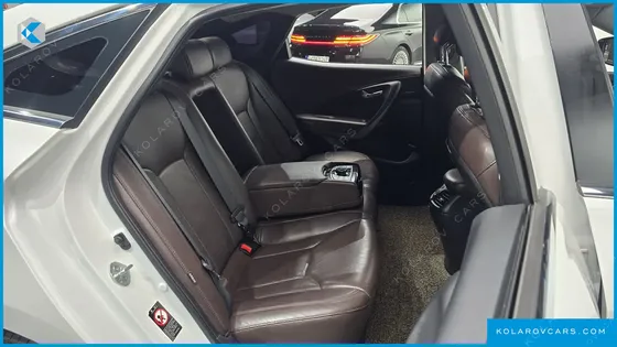 HYUNDAI GRANDEUR HG300 PREMIUM