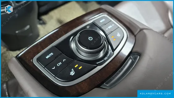 HYUNDAI GRANDEUR HG300 PREMIUM
