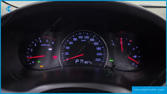 KIA CARNIVAL NEW CARNIVAL LIMOUSINE GLX