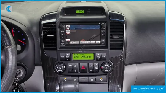 KIA CARNIVAL NEW CARNIVAL LIMOUSINE GLX