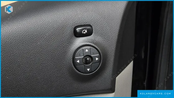 KIA CARNIVAL NEW CARNIVAL LIMOUSINE GLX