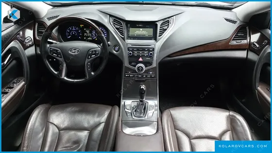 HYUNDAI GRANDEUR HG300 PREMIUM
