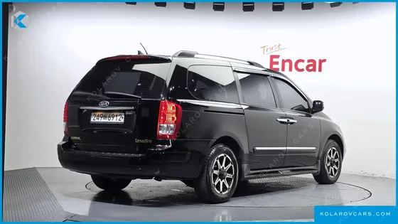 KIA CARNIVAL NEW CARNIVAL LIMOUSINE GLX