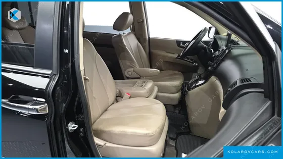 KIA CARNIVAL NEW CARNIVAL LIMOUSINE GLX