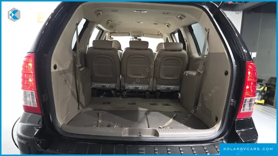 KIA CARNIVAL NEW CARNIVAL LIMOUSINE GLX