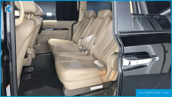 KIA CARNIVAL NEW CARNIVAL LIMOUSINE GLX