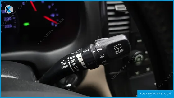 KIA CARNIVAL NEW CARNIVAL LIMOUSINE GLX