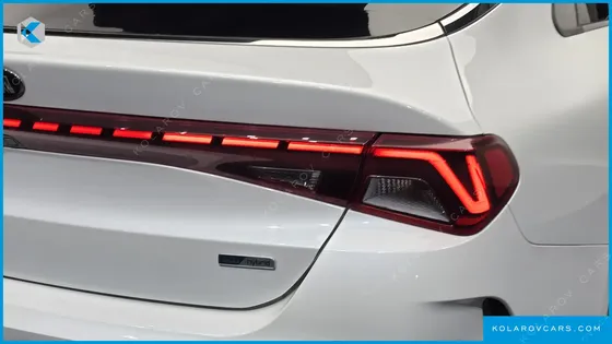 KIA K5 SIGNATURE
