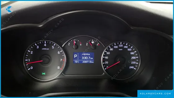 KIA CARENS 2.0 LPI LUXURY