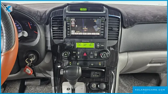 KIA CARNIVAL NEW CARNIVAL LIMOUSINE GLX