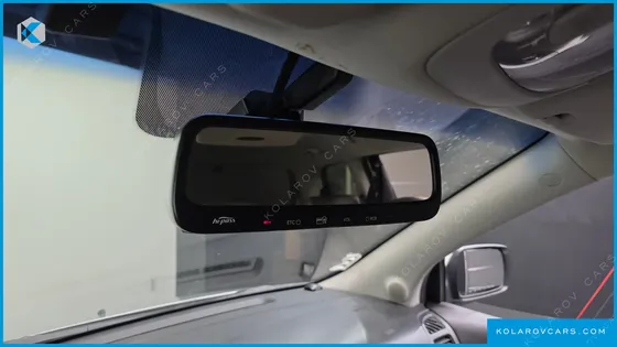 KIA CARNIVAL NEW CARNIVAL LIMOUSINE GLX