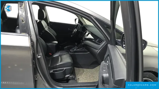 KIA CARENS 1.7 VGT NOBLESSE