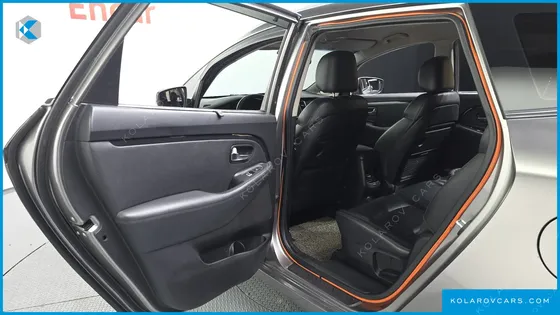 KIA CARENS 1.7 VGT NOBLESSE