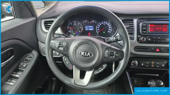 KIA CARENS 1.7 VGT LUXURY