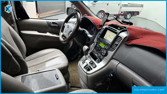 KIA CARNIVAL GRAND CARNIVAL GLX