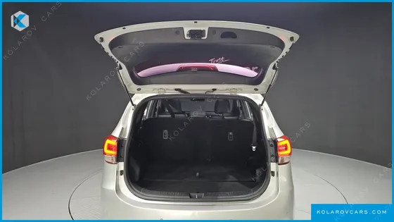 KIA CARENS 1.7 VGT PRESTIGE