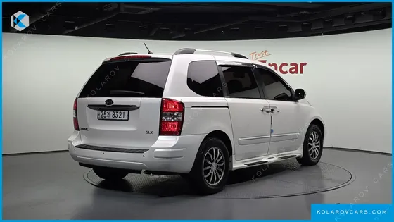 KIA CARNIVAL NEW CARNIVAL GLX