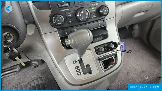 KIA CARNIVAL GRAND CARNIVAL GLX