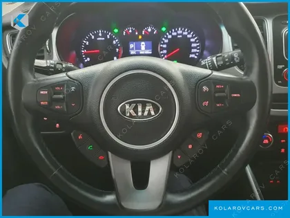 KIA CARENS 2.0 LPI PRESTIGE