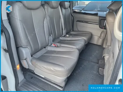 KIA CARNIVAL NEW CARNIVAL LIMOUSINE GLX
