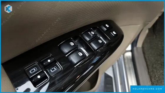 KIA CARNIVAL NEW CARNIVAL LIMOUSINE PRESIDENT