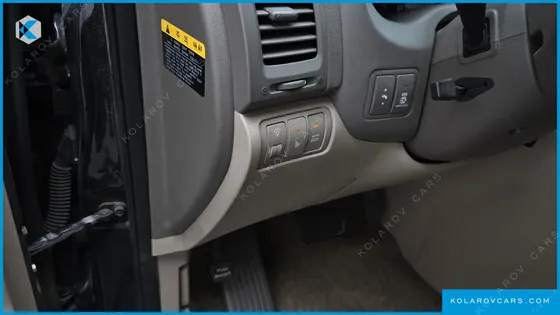KIA CARNIVAL GRAND CARNIVAL HI LIMOUSINE GLX