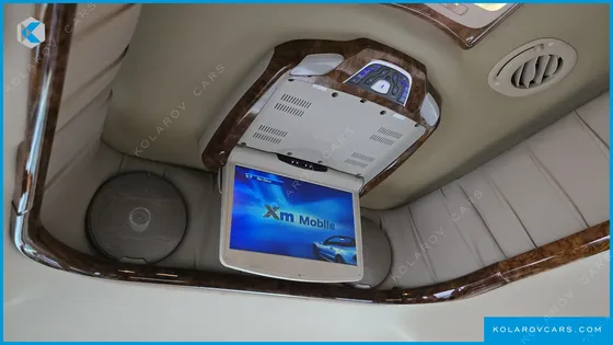 KIA CARNIVAL GRAND CARNIVAL HI LIMOUSINE GLX