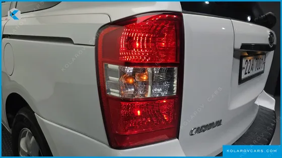 KIA CARNIVAL NEW CARNIVAL GLX