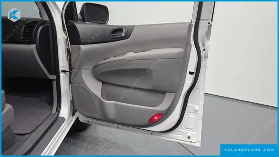 KIA CARNIVAL NEW CARNIVAL GLX