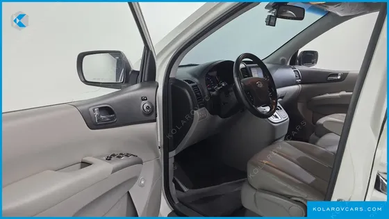KIA CARNIVAL NEW CARNIVAL GLX