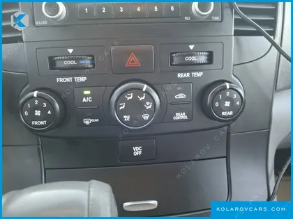 KIA CARNIVAL NEW CARNIVAL GX